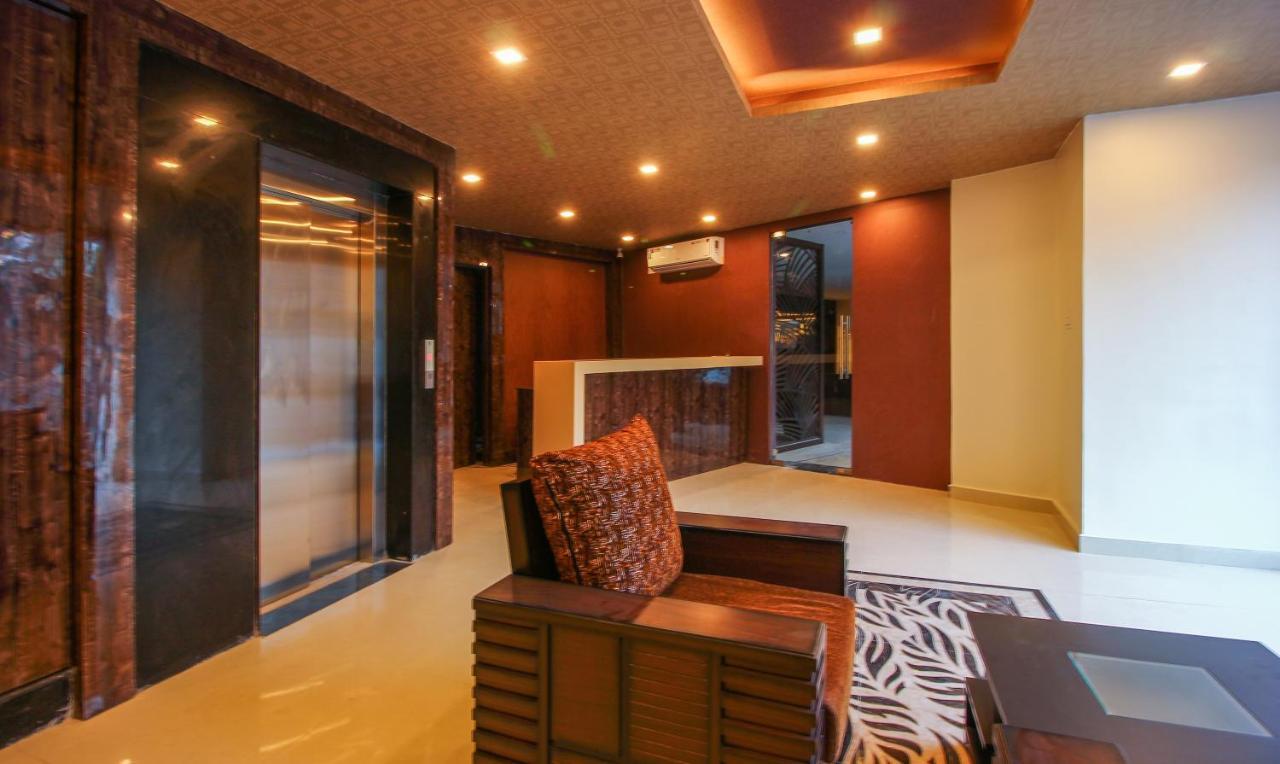Treebo Address Inn, Banjara Hills Hyderabad Exterior foto