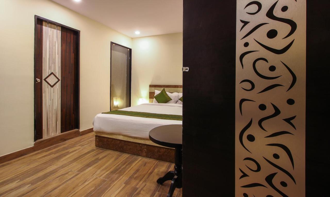 Treebo Address Inn, Banjara Hills Hyderabad Exterior foto