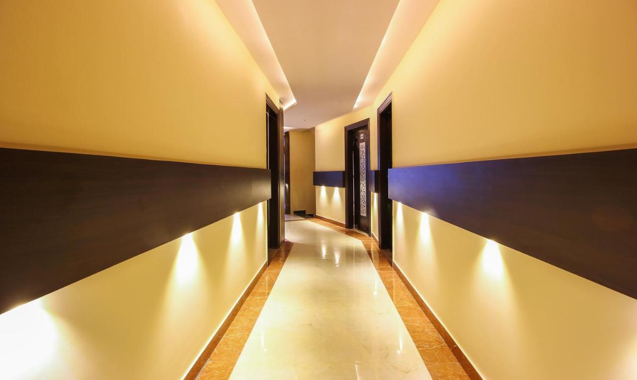 Treebo Address Inn, Banjara Hills Hyderabad Exterior foto