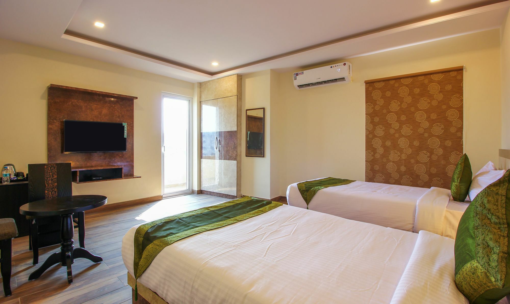 Treebo Address Inn, Banjara Hills Hyderabad Exterior foto